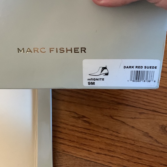 Marc fisher booties - womans size 9, dark red suede - Picture 5 of 5